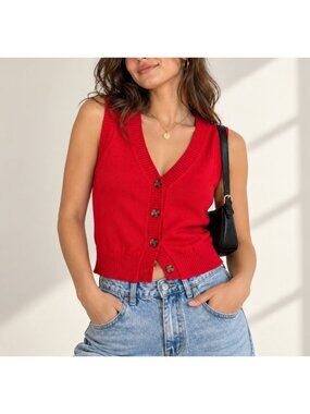 GAP Red Button Front Sweater Vest Preppy Y2K Knit Back-to-School